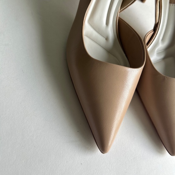 Franco Sarto L-Tana Cream Leather Point Toe Classic Heels size 9 - Picture 9 of 16